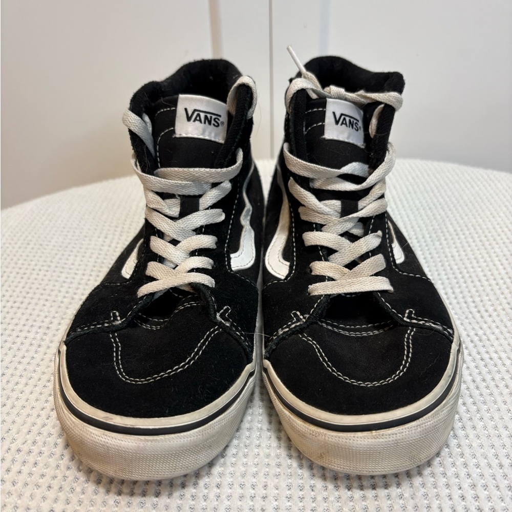 Vans Off The Wall Sk8-hi Old Skool Black and White Sneakers Skater Youth 6.0
